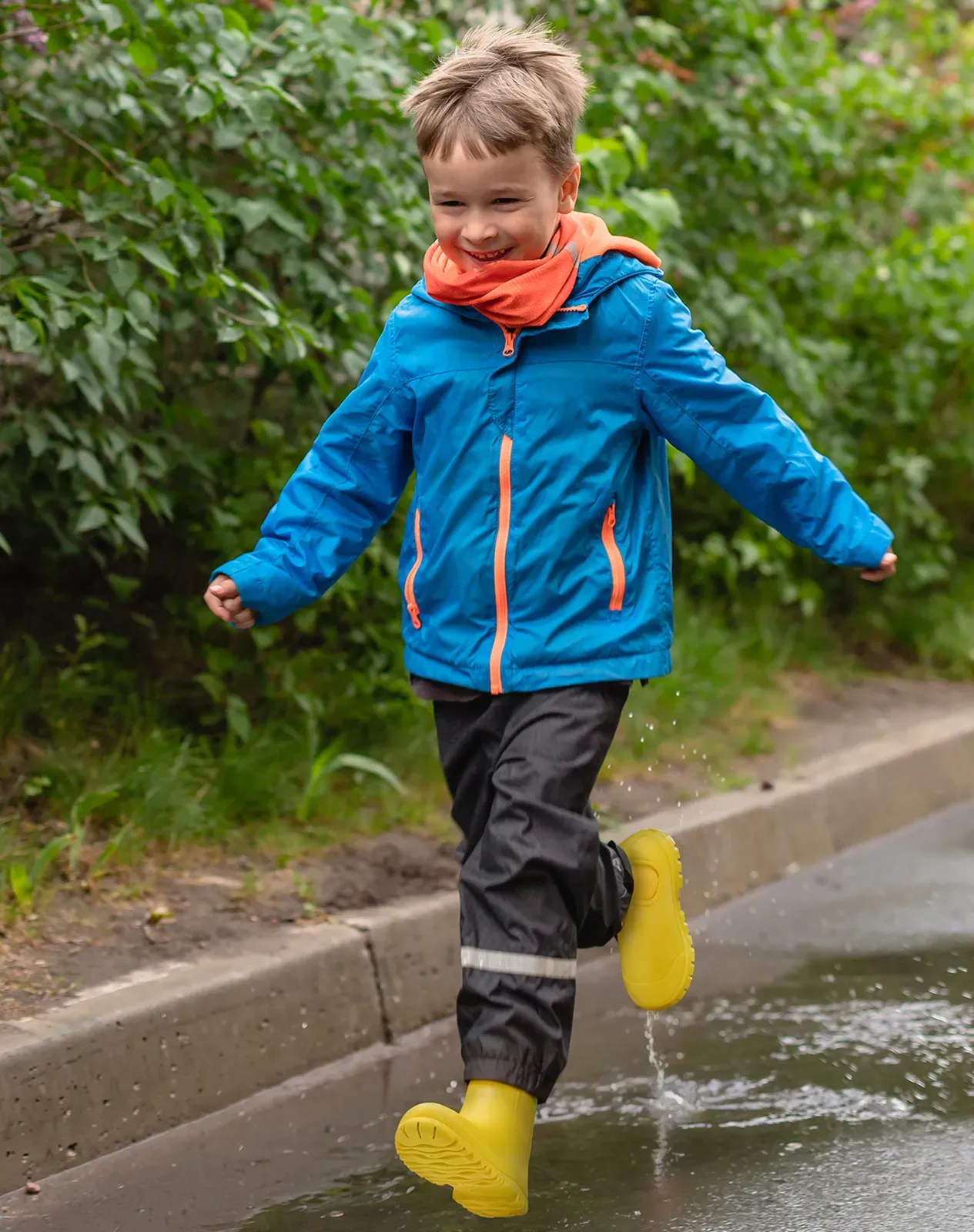 Yellow Kids' PVC Chelsea Rain Boots for XSX117KCP image 6