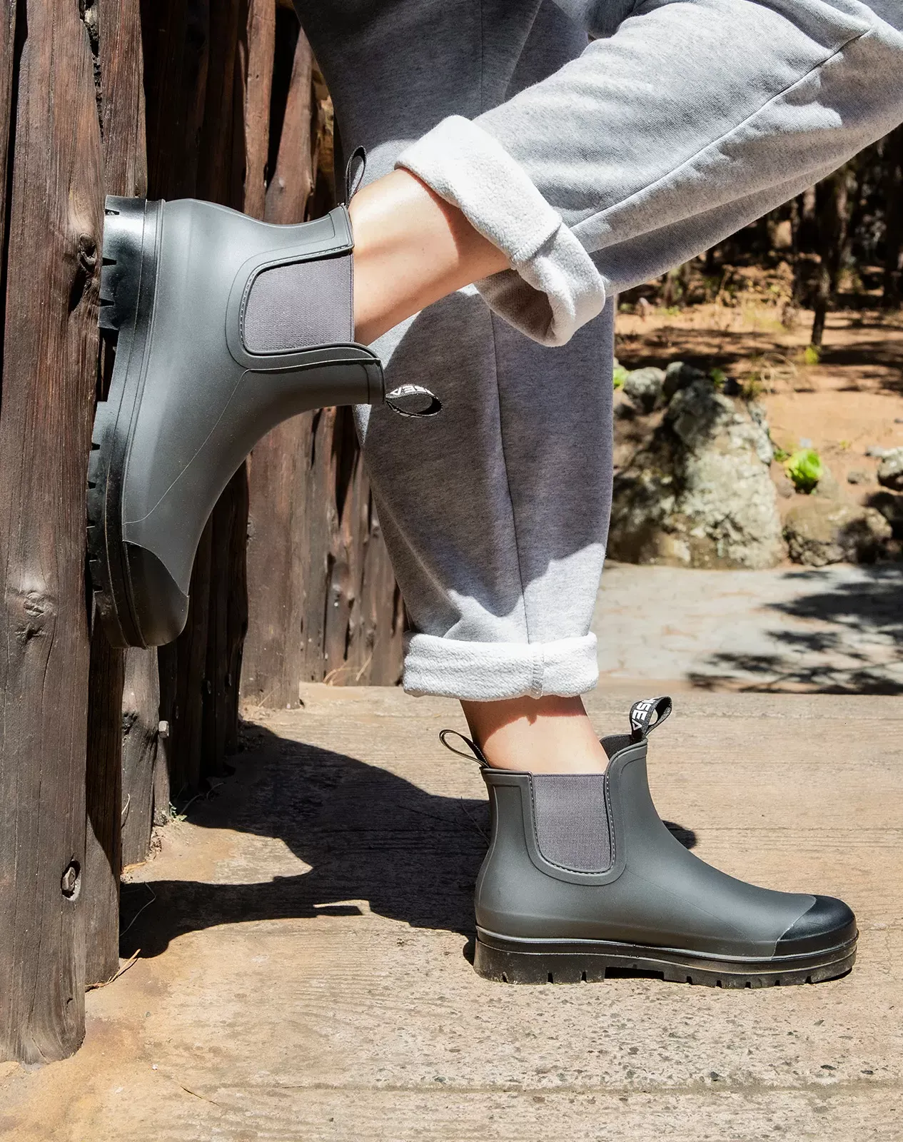 Grey Women's Chelsea Matte Rain Boots for XSX61WCP image 6